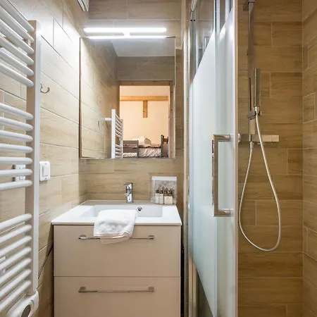 Moderne 4 Pers, Pied Des Pistes, Parking - Fr-1-640-51 Val Thorens