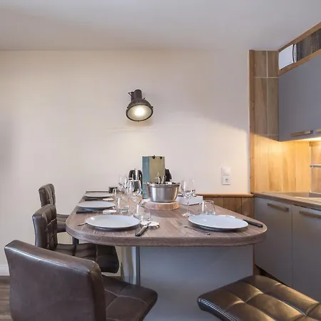 Moderne 4 Pers, Pied Des Pistes, Parking Apartment